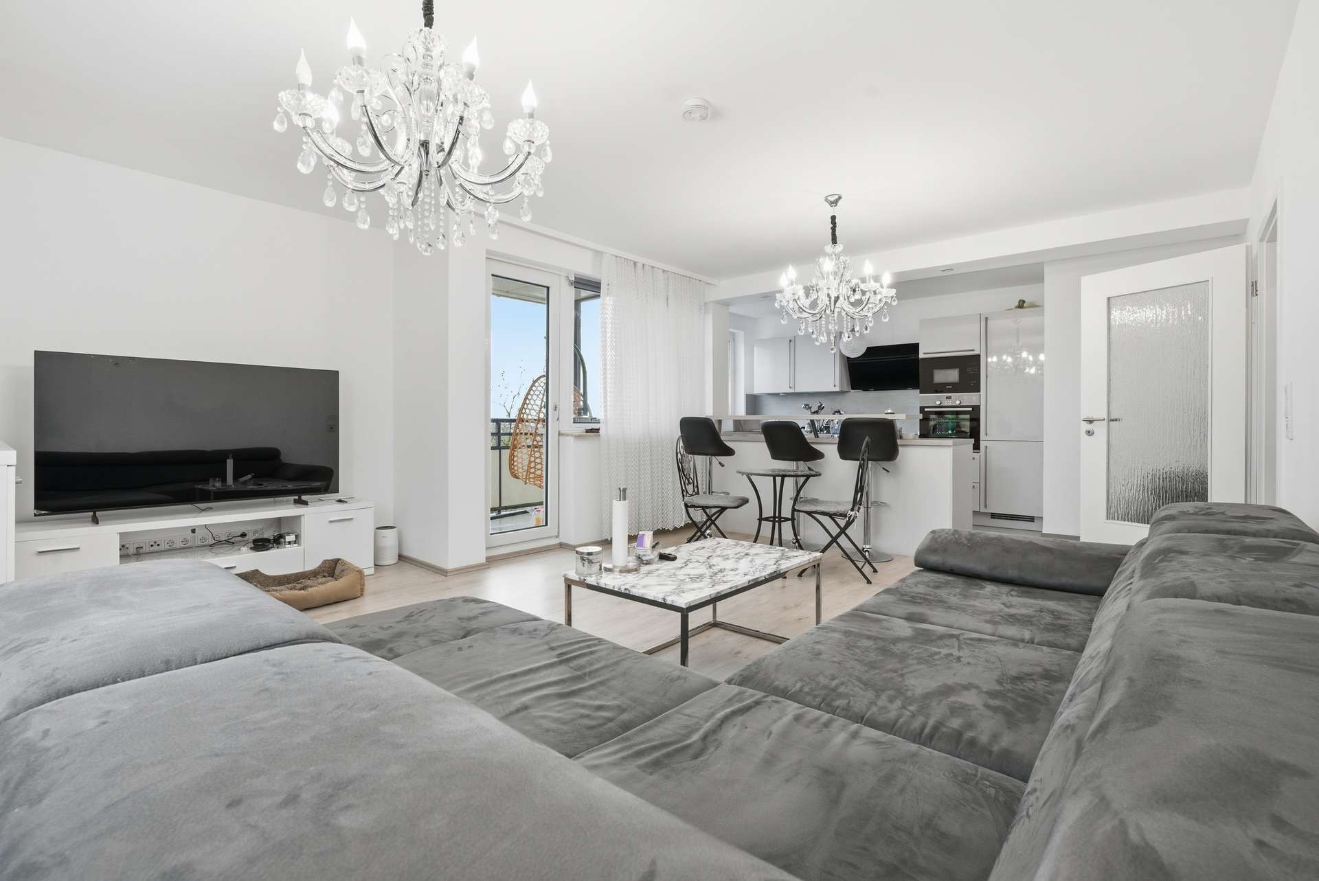 offener Wohn- Essbereich